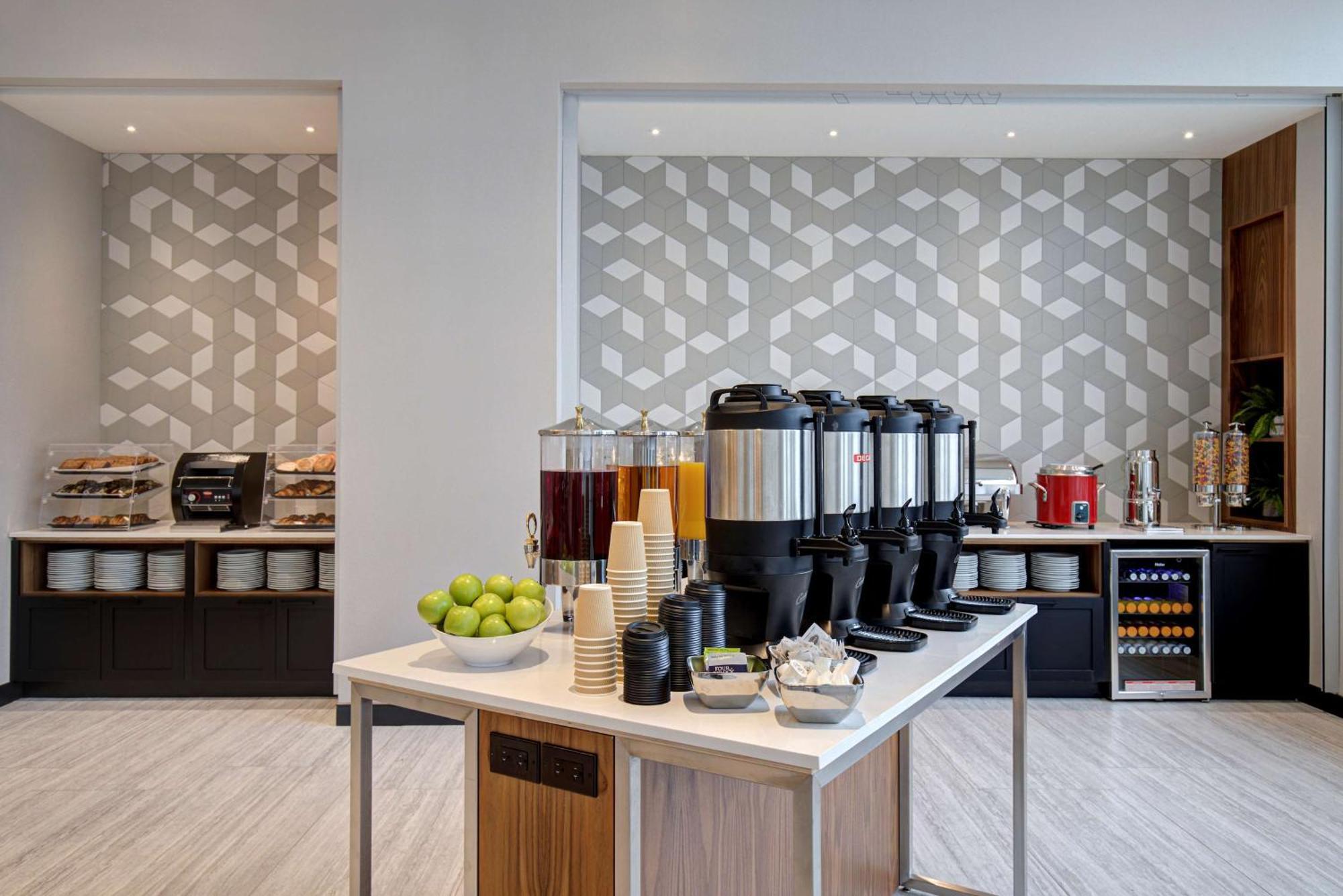 Homewood Suites By Hilton Montreal Downtown Ngoại thất bức ảnh